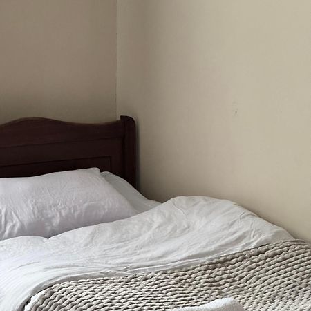 Mamuka'S Guesthouse Удабно Экстерьер фото